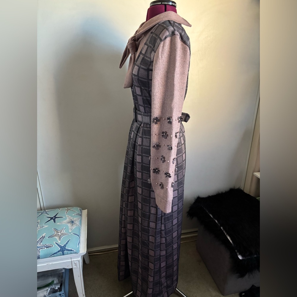 Vintage 40’s Era Pink/Gray plaid Dress w/elegant sleeves, size 38 - Picture 4 of 8